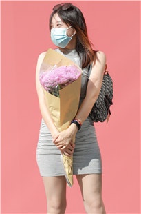 灰色包屯裙美女3A5467[1.94G]