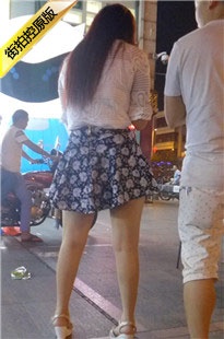 穿碎花裙的高跟匀称MT妹妹[390M/MTS]