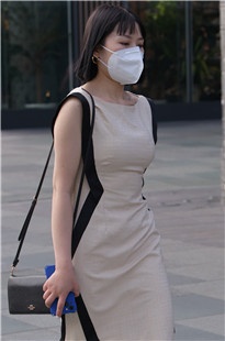 穿红色高跟鞋的少fu3A8034[1003M]