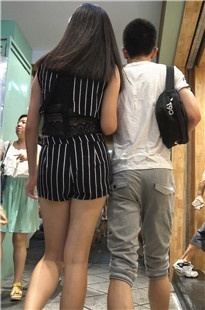 极品长腿大翘臀美女[570M/MP4]