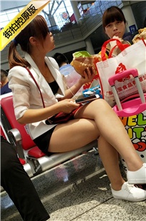 4K-白色上衣黑色热裤MT白鞋MM [708M/MP4]