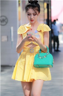 黄裙长腿美眉3A2288[714M]