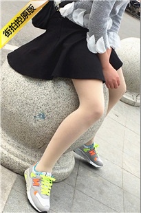 【醉爱作品】肉丝MT美眉坐石墩上[201M/MOV]