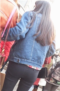 买编织花的紧牛小妹[218M/AVI]