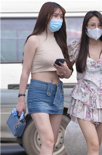 小肚脐路得爆性感3A7350[1.99G]