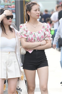 白嫩大长腿上大分3A8016[1.07G]