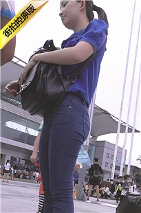 相当有料的紧牛女人[283M/MTS]