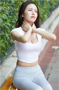白色T恤瑜伽紧身裤美女－寻找MJ366[2.49G]