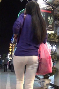 白裤小高跟细腰圆臀小妹[387M/M2TS]