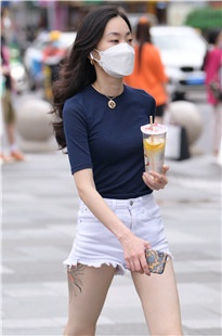 这双大白腿，我是爱了3A5370[1.56G]