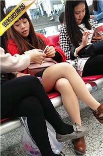 4K-高铁站等车的肉丝妹子[689M/MP4]