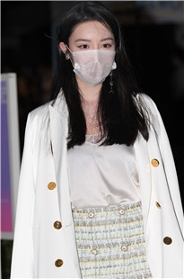 搭讪白皙纤细美腿小姐姐3A9058[3.97G]