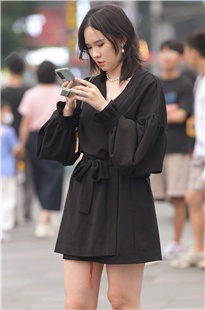 白皙肉腿小姐姐3A4051[1.29G]