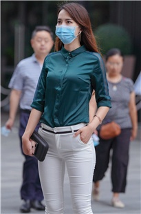 紧致白裤美女，这身材没得挑MJ2808