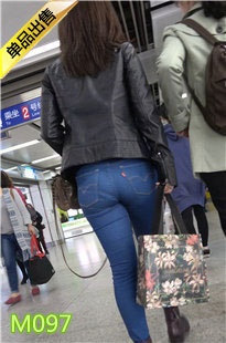 4K-蓝色紧绷牛仔裤极品饱满圆润翘臀美眉M097[1.03G]