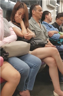 白色箭头鞋[2.08G]