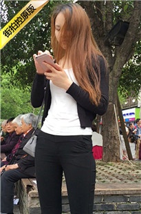 极品身材美女紧身黑裤美女[282M/MOV]