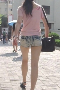 超性感的紧臀热裤[153M/MP4]