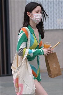 热裤套装女生3A5562[1.08G]