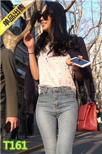 4K-街拍宽臀牛仔喇叭裤小姐姐第二季T161[995M]