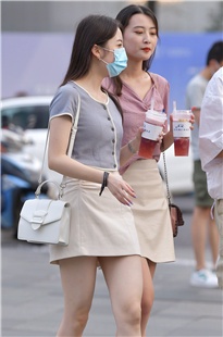 她这双腿，我爱了，好喜欢啊3A1692[829M]