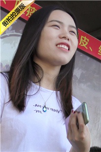 4K-纤纤玉足，清秀面容[1.32G/MP4]