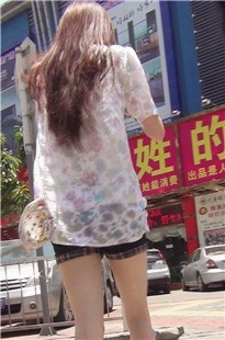 远远看见一个长腿妹子，果断跟上[266M/MTS]