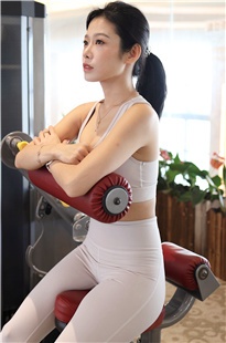 白色紧身瑜伽裤美女MJ2853