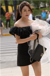 上海时装周黑色短裙美女3A4837[2.15G]