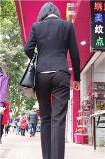 纤细身材黑色职业装OL [879M/MP4]