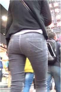 灰色牛仔裤MM，臀紧圆润[155M/MTS]