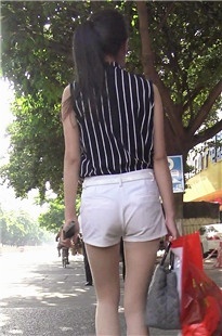 传说中的丁字裤MT小妹[407M/MP4]