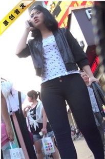 【纳兰xing急作品】医学院的翘臀黑裤MMMP4/[1.3GB]