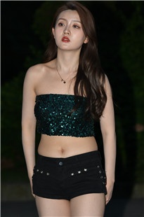 性感肚脐～热裤大白腿3A9048[1.55G]