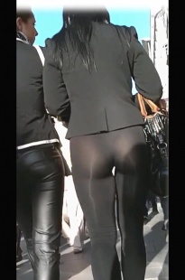 黑色紧身薄裤丰姿饱满MM[78.8M/MP4]