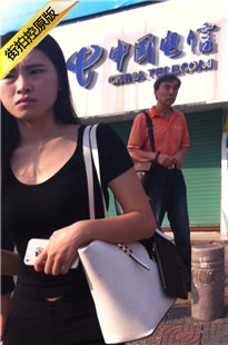 妩媚细高跟黑裤MM [355M/MOV]