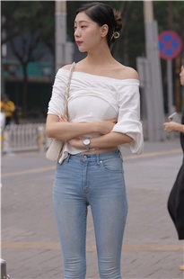 高挑的紧牛美女MJ2845