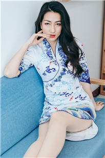 祥云旗袍丝袜美女MJ2842