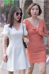 白净靓丽的倆闺蜜3A4026[1.1G]