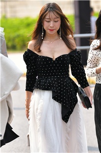 美胸闺蜜3A3472[849M]