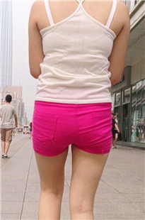 性感粉色小热裤MM[206M/MP4]