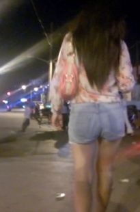 风saoMM夜行，果断跟随[49.9M/MP4]