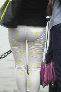 也不知道是PG太大，还是裤子太紧[1.25G/MP4]