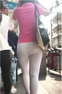 【JACK原创作品】高挑紧绷白裤MM[1.11G/MP4]