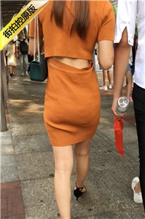 桔色包臀裙长发美女[296M/MOV]