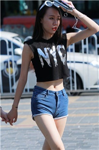 长腿热裤美女3A4993[272M]