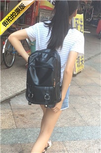 背着包包的长腿热裤学妹[184M/MOV]