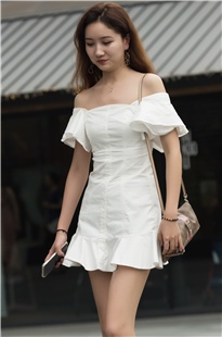 连衣裙美女3A730[513M]