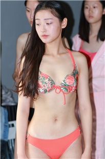 冒死拍摄，经典不再有3A3874[1.33G]