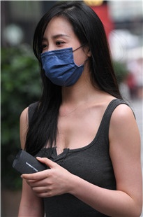 韵味十足的美女3A6884[3.23G]